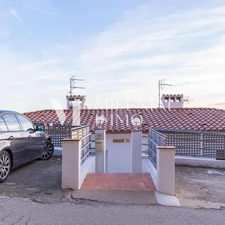 Milenial Immo Endless Sea Views Parking * Roses